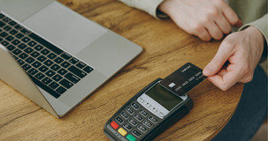 Come collegare POS e cassa con la procedura web per il documento commerciale: le istruzioni