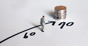 Pensione di vecchiaia sempre più lontana, 67 anni e 6 mesi nel 2029