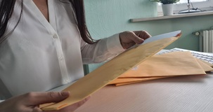 Malattia pagata dall'INPS, domanda tramite raccomandata per i dipendenti senza SPID