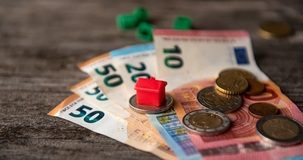 Cedolare secca, affitti brevi tassati al 26 per cento dal 1° gennaio 2026