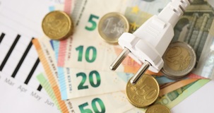 Bonus bollette di 115 e 60 euro nel 2026: a chi andranno i nuovi sconti del DL Energia