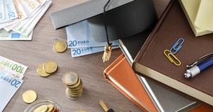 Prestito agli studenti da 18 a 40 anni fino a 50.000 euro: chi può richiederlo e come fare