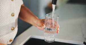 Bonus acqua 2026, da luglio lo sconto idrico entra in bolletta