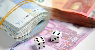 Pignoramenti, fermi e ipoteche: il “costo” della decadenza dalla rottamazione quater