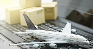 Tassa sui pacchi extra UE già dal 2026: l'obiettivo di Giorgetti