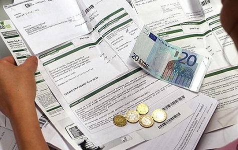Spesometro: vanno inserite tutte le bollette? La risposta delle Entrate