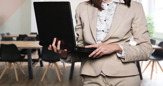 Reddito di cittadinanza 2022, tra spinte verso le offerte di lavoro e opportunità troppo deboli