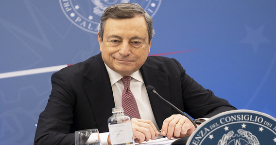 Decreto Covid: con l'uscita dallo stato d'emergenza novità su green pass e mascherine