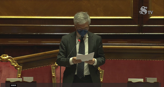 Caro bollette, verso un nuovo decreto: si parte dal quadro UE degli Aiuti di Stato Energia