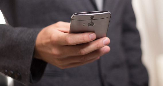 Controlli fiscali, notifiche anche tramite APP IO, sms o mail: la novità nel DL Semplificazioni