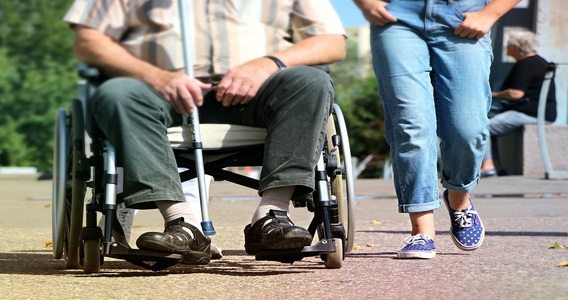 Detrazione retta casa di riposo e RSA 2023: istruzioni e spese da inserire nel modello 730