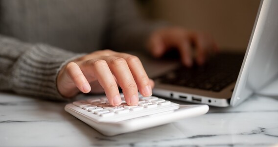IRES, scadenza in arrivo per saldo e primo acconto 2025: codici tributo e rateizzazione