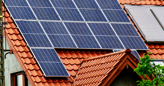 Bonus pannelli solari e fotovoltaici: detrazione tramite il modello 730/2024 anche senza CILA