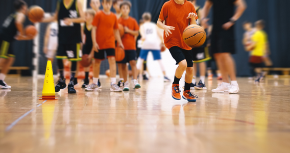 Verso un bonus per sport e altre attività di figli o figlie nella Legge di Bilancio 2025