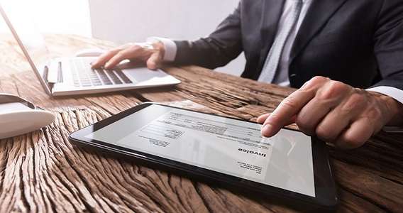 Cosa rischia chi non fa la fattura elettronica