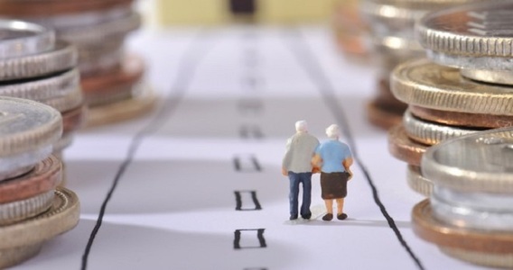 Ape social legge 104 e invalidi civili: tutte le vie per la pensione anticipata