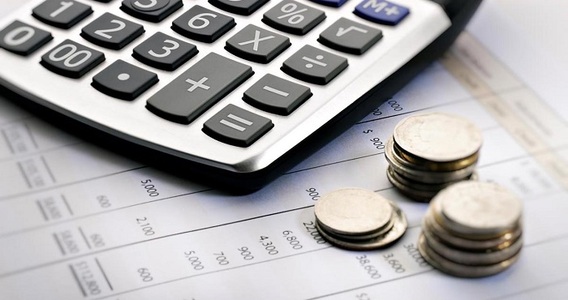 Regime forfettario e rivalsa contributi: le regole per il calcolo del limite di 65.000 euro