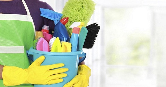 Lavoratori domestici: le regole su malattia, infortunio e Cas.Sa.Colf