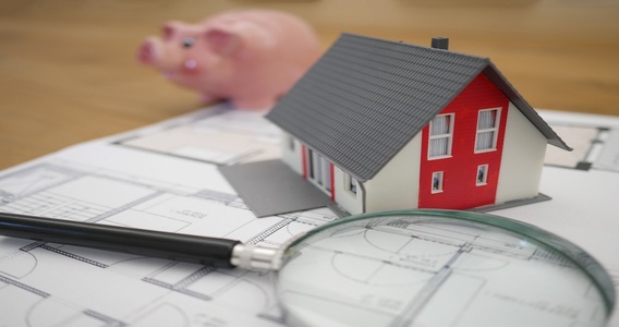 Dichiarazione di successione, quando si devono inserire gli immobili pignorati?