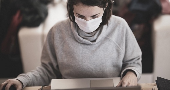 Lavoratore contagiato da Covid, basta il tampone negativo per tornare a lavoro?