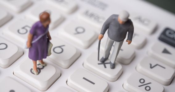 Pensioni di agosto 2026, partono le trattenute della quattordicesima