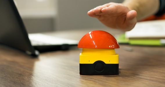 Partite IVA, 9.000 chiusure nel 2026: chi rischia lo stop forzato