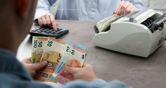 Partite IVA, nuova sanatoria in arrivo: zero sanzioni per chi “autodenuncia” i rischi passati