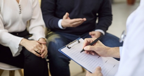 Assegno di inclusione: arrivano le interviste a casa, chi deve rispondere e cosa cambia