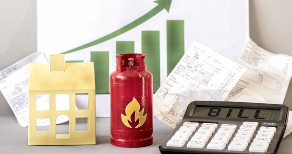 Bollette sempre più care e il mercato libero è un paradosso: costa fino al 35% in più