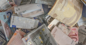 Tetto al contante, dal DL Aiuti quater alla Legge di Bilancio la sostanza non cambia: 5.000 euro dal 2023